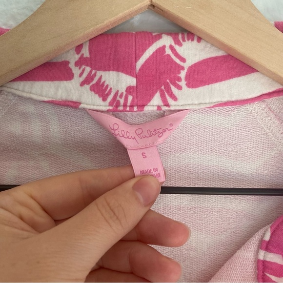 Lilly Pulitzer Pink and White popover‎ size small - Picture 5 of 5